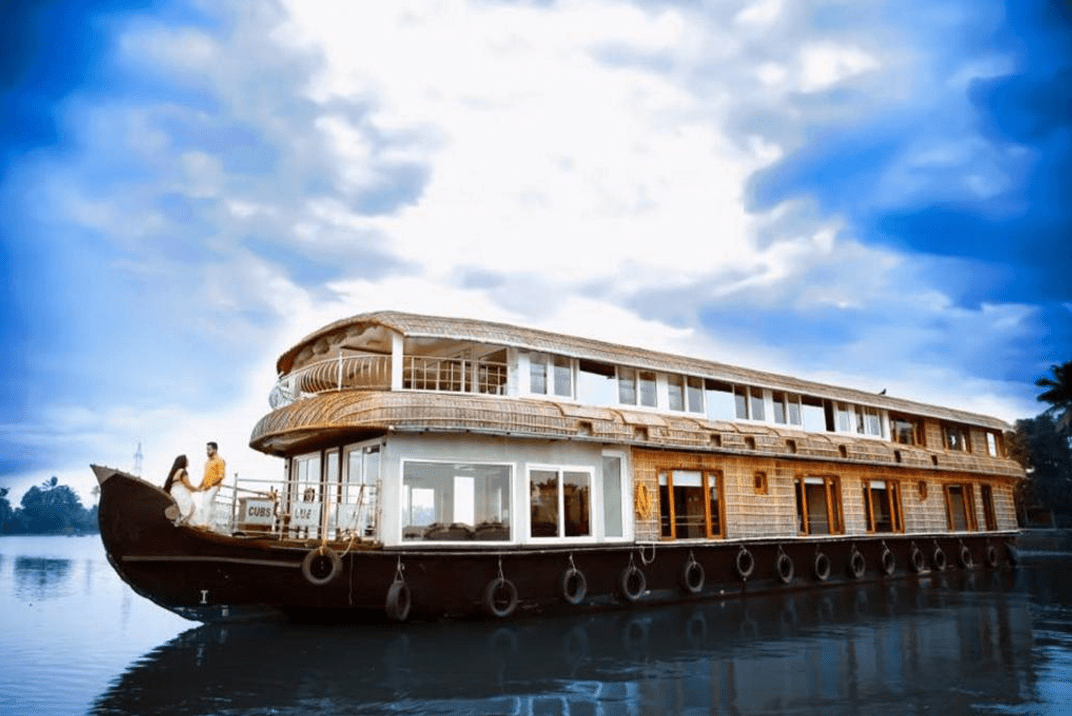 Overnight Stay in Alleppey Budget Boat